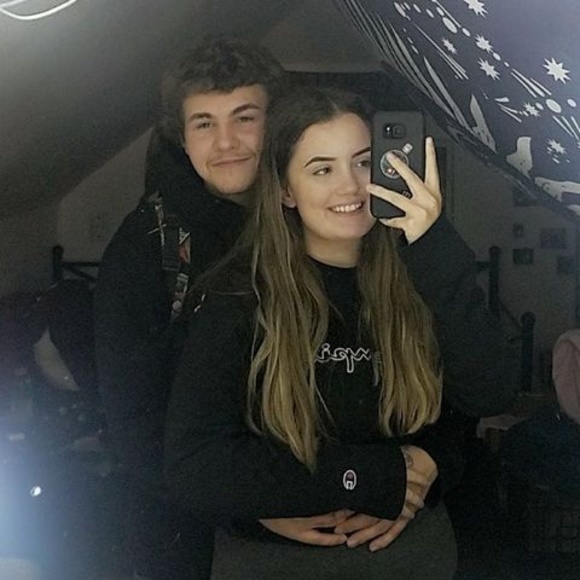 Meet your Posher, Jonathan - Picture 1 of 1